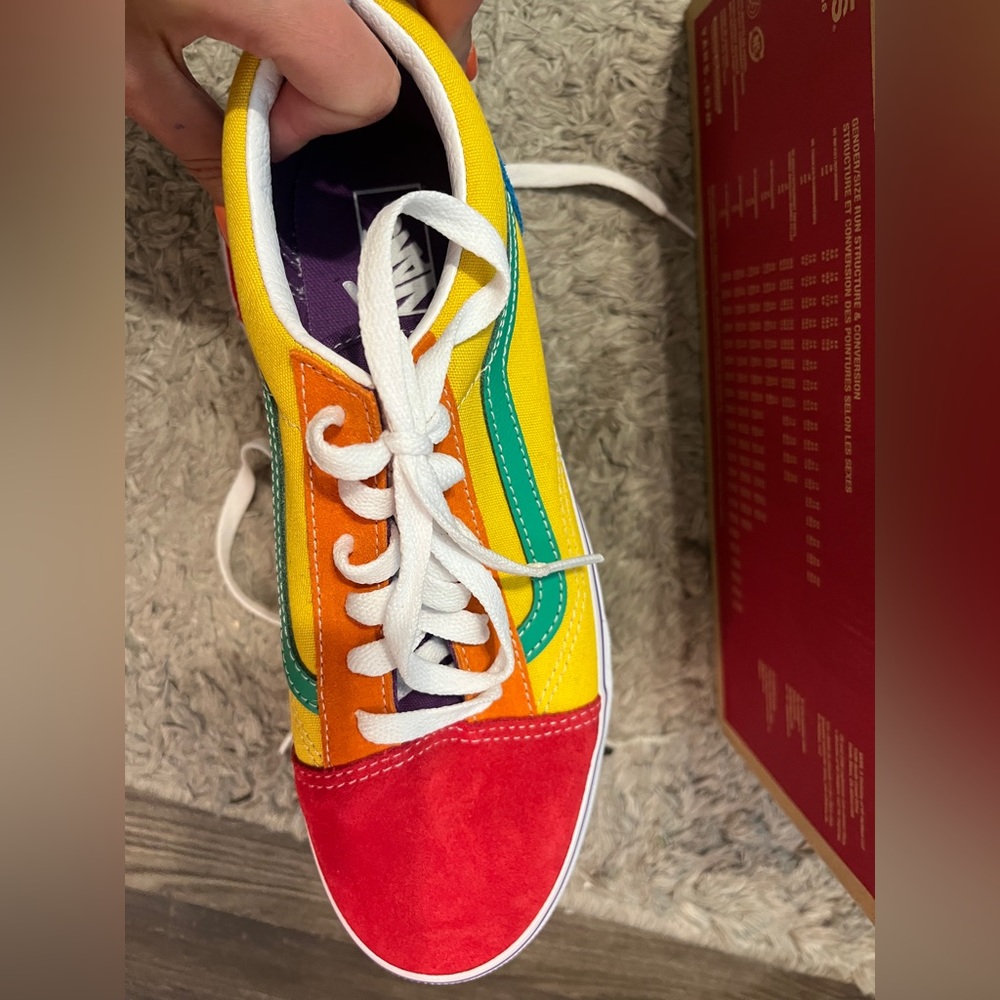 BRAND NEW Vans Old Skool Rainbow Colorblock in Yellow